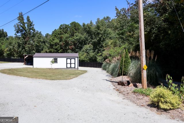 1965 Bethlehem Church Road, Grantville, GA 30220