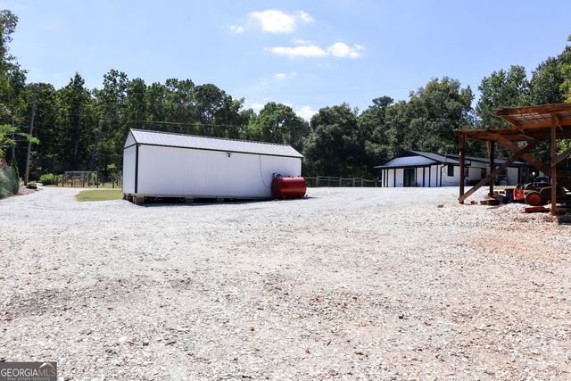 1965 Bethlehem Church Road, Grantville, GA 30220