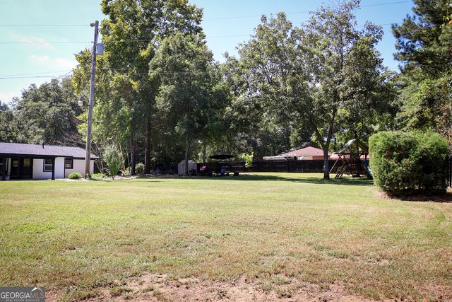 1965 Bethlehem Church Road, Grantville, GA 30220