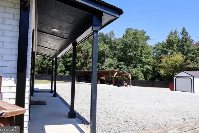 1965 Bethlehem Church Road, Grantville, GA 30220