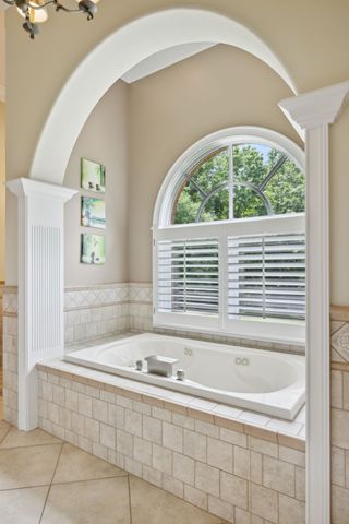 2526 Bearden Rd, Clarksville, TN 37043