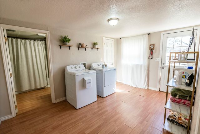 180 Trail Drive, Bowie, TX 76230