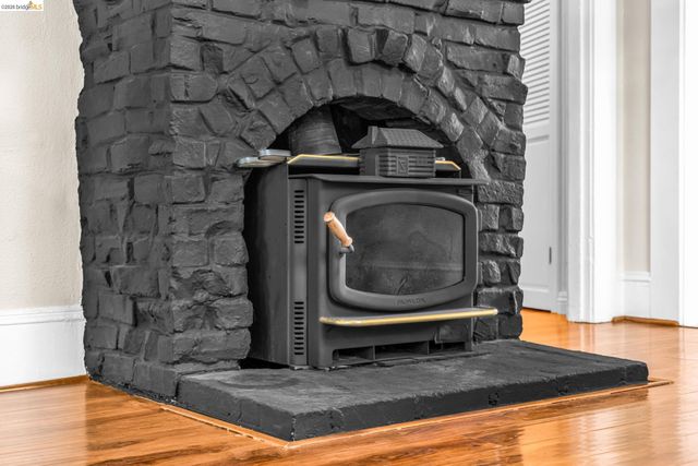 4215 Nevin Ave, Richmond, CA 94805