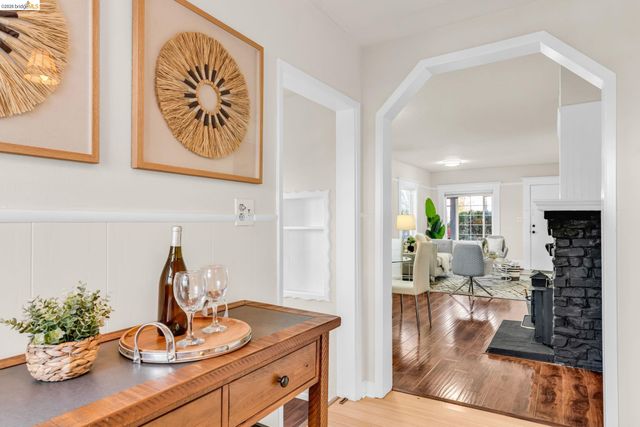 4215 Nevin Ave, Richmond, CA 94805