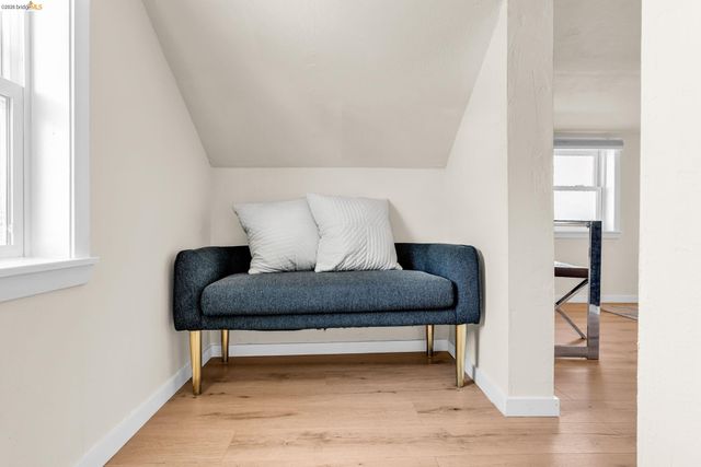 4215 Nevin Ave, Richmond, CA 94805