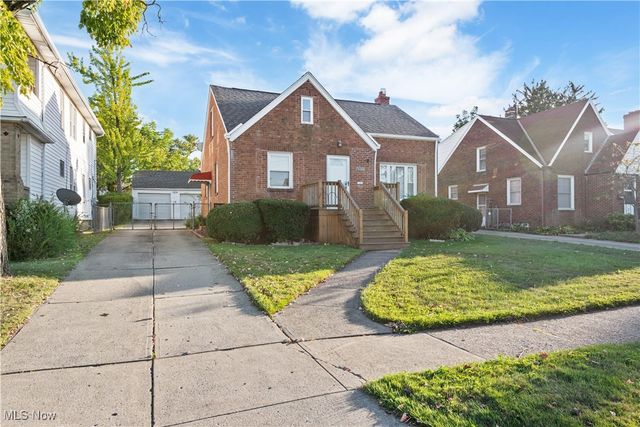 10016 Park Heights Avenue, Garfield Heights, OH 44125