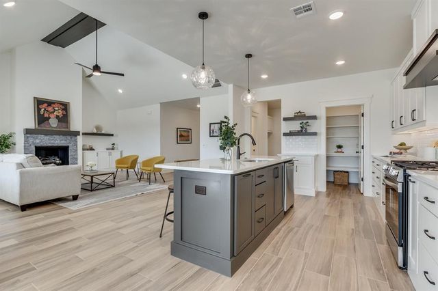 11624 NW 102nd Street, Yukon, OK 73099