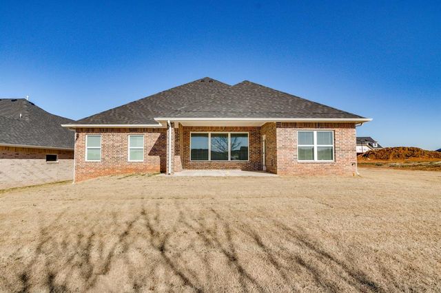 11624 NW 102nd Street, Yukon, OK 73099
