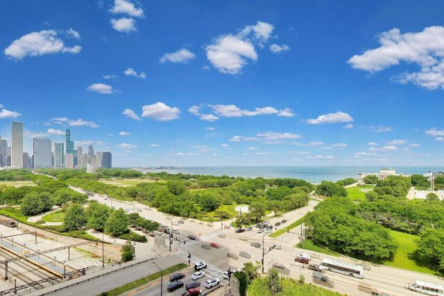 1211 S Prairie Avenue 1203, Chicago, IL 60605