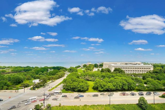 1211 S Prairie Avenue 1203, Chicago, IL 60605