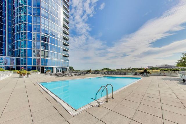 1211 S Prairie Avenue 1203, Chicago, IL 60605
