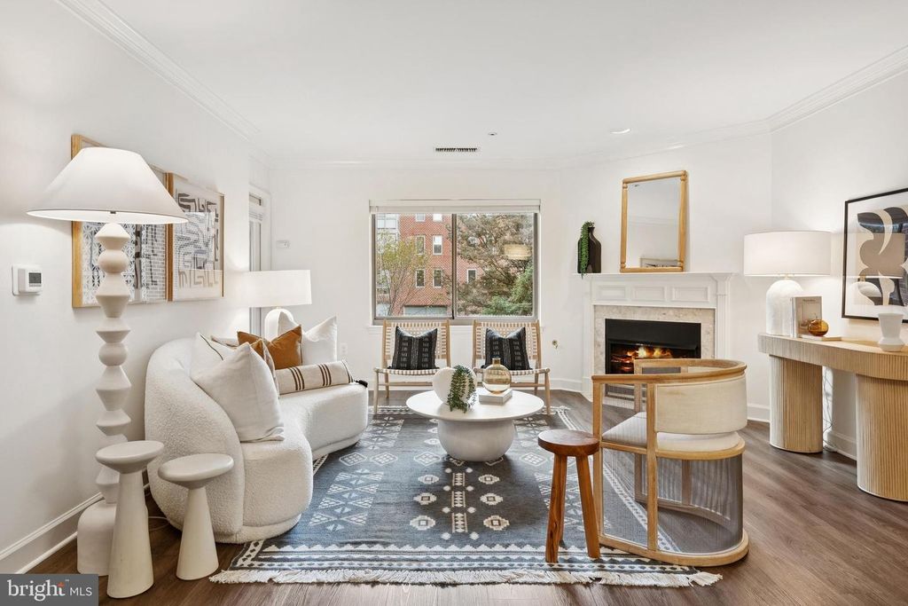 1050 N STUART ST #229, Arlington, VA 22201