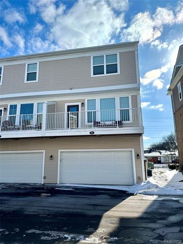 2500 Normandy, Royal Oak, MI 48073