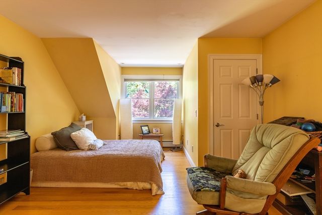 18 Fort Hill Rd, Williamsburg, MA 01039