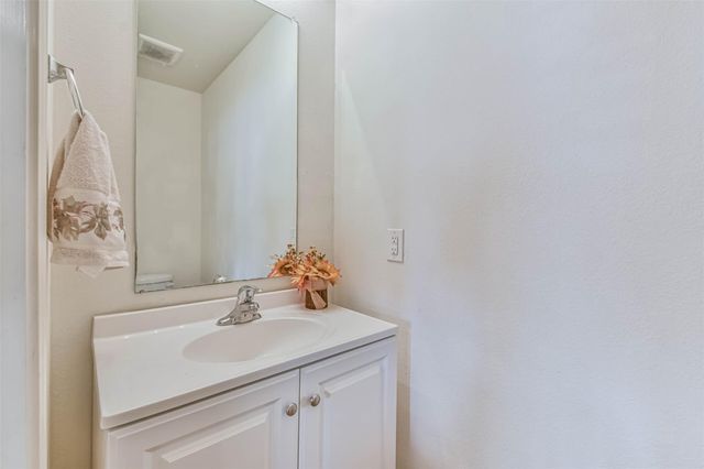 2050 Wilde Elm Drive, Houston, TX 77090