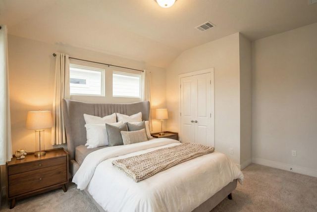 17301 Emperador DR 29, Round Rock, TX 78664