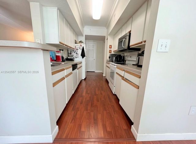 151 SW 117th Ave 9207, Pembroke Pines, FL 33025