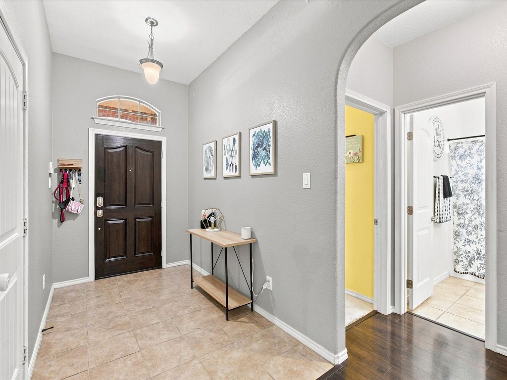 8205 Water Buck Run, Fort Worth, TX 76179 — photo 3