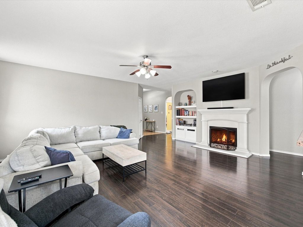 8205 Water Buck Run, Fort Worth, TX 76179 — photo 4