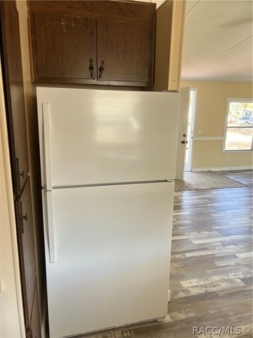 7990 E Emerald Lane, Floral City, FL 34436