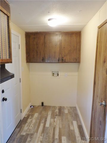 7990 E Emerald Lane, Floral City, FL 34436