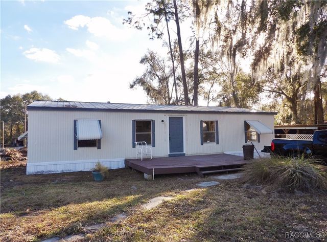 7990 E Emerald Lane, Floral City, FL 34436