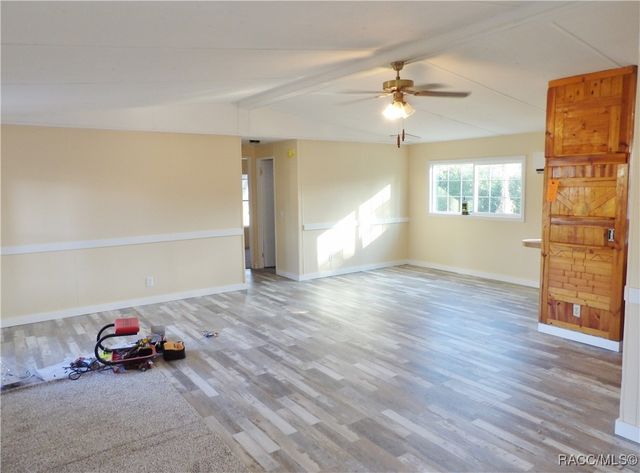 7990 E Emerald Lane, Floral City, FL 34436