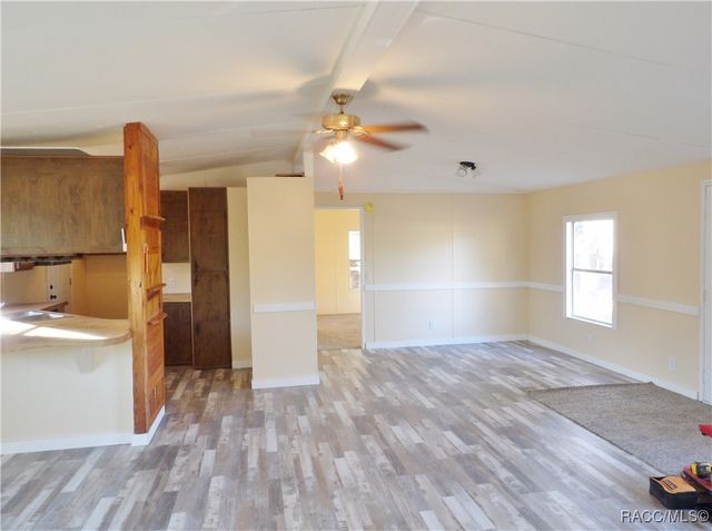 7990 E Emerald Lane, Floral City, FL 34436