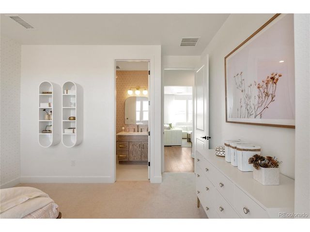 8649 Carneros Ct, Parker, CO 80138