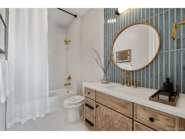 8649 Carneros Ct, Parker, CO 80138