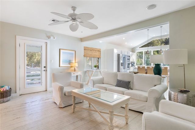 1951 W Sand Dollar Lane, Vero Beach, FL 32963