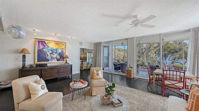 2550 HARBOURSIDE DRIVE 324, Longboat Key, FL 34228