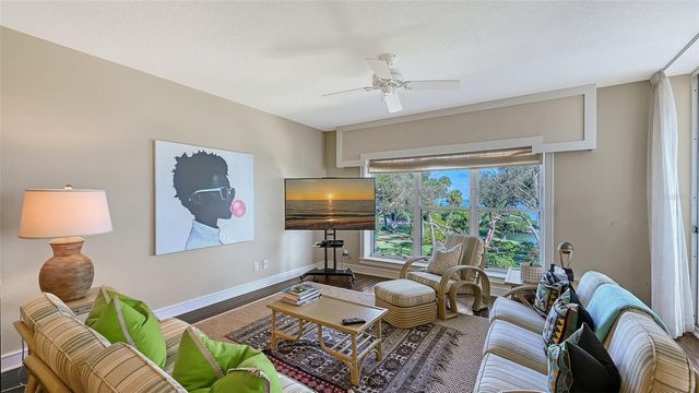 2550 HARBOURSIDE DRIVE 324, Longboat Key, FL 34228