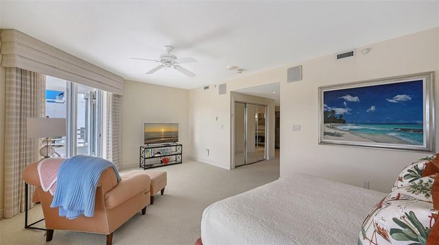 2550 HARBOURSIDE DRIVE 324, Longboat Key, FL 34228