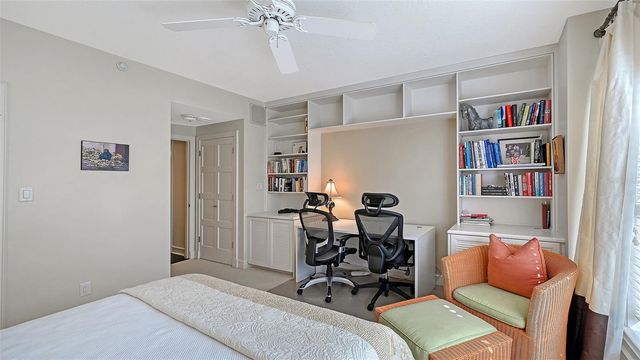 2550 HARBOURSIDE DRIVE 324, Longboat Key, FL 34228