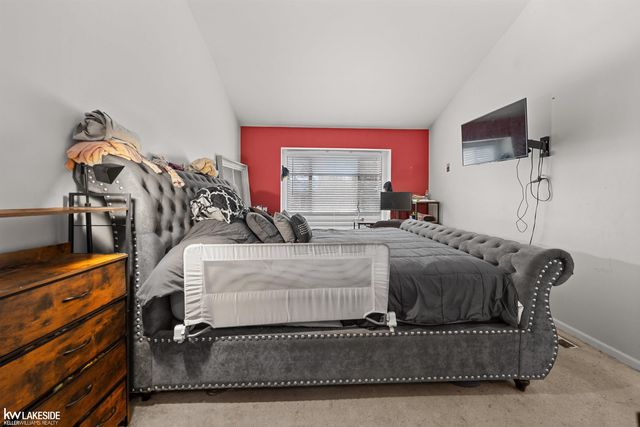 44500 Manitou Drive, Clinton Township, MI 48038