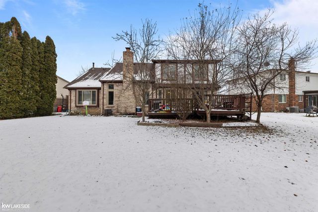 44500 Manitou Drive, Clinton Township, MI 48038