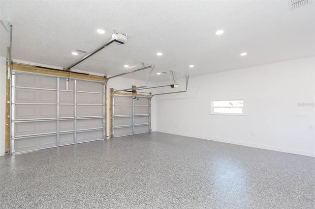 5543 19TH STREET, Zephyrhills, FL 33542