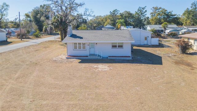 5543 19TH STREET, Zephyrhills, FL 33542