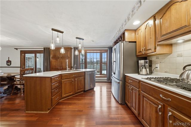 11061 Winde Lane, Marilla, NY 14086