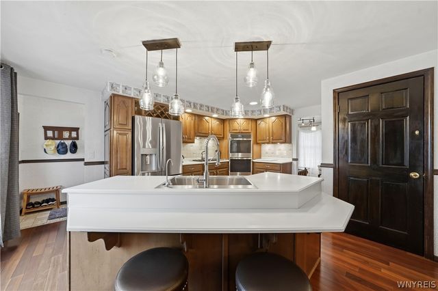 11061 Winde Lane, Marilla, NY 14086