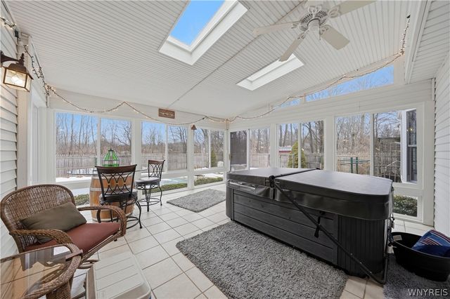 11061 Winde Lane, Marilla, NY 14086