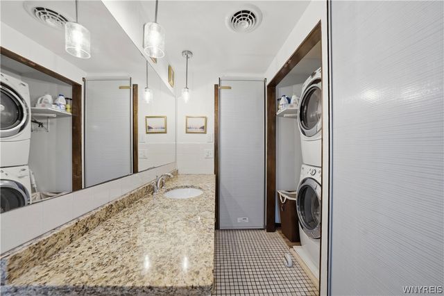 11061 Winde Lane, Marilla, NY 14086