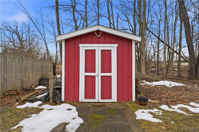 11061 Winde Lane, Marilla, NY 14086