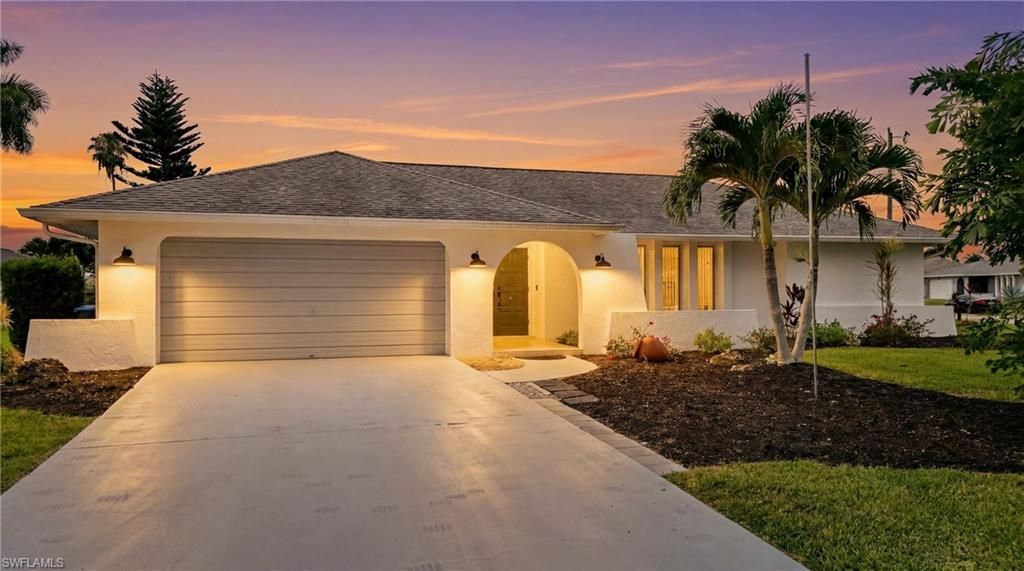 Image 1 of property listing at 4129 Country Club BLVD, Cape Coral, FL 33904
