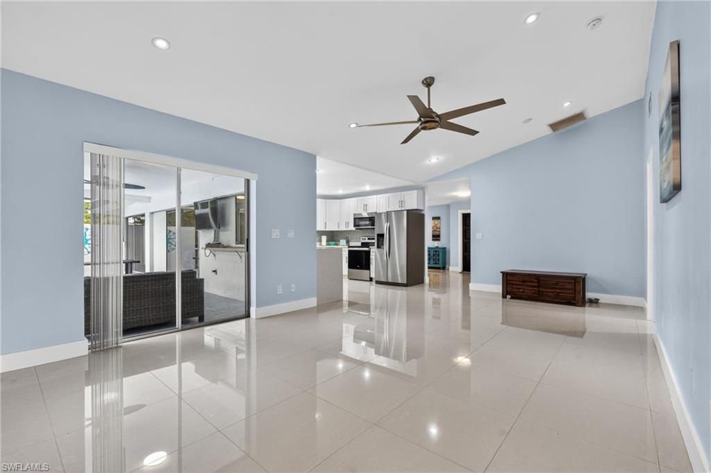 Image 14 of property listing at 4129 Country Club BLVD, Cape Coral, FL 33904