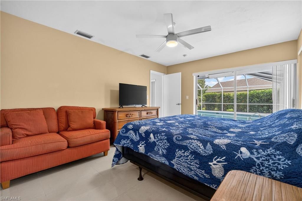 Image 21 of property listing at 4129 Country Club BLVD, Cape Coral, FL 33904