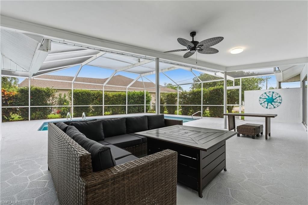 Image 28 of property listing at 4129 Country Club BLVD, Cape Coral, FL 33904