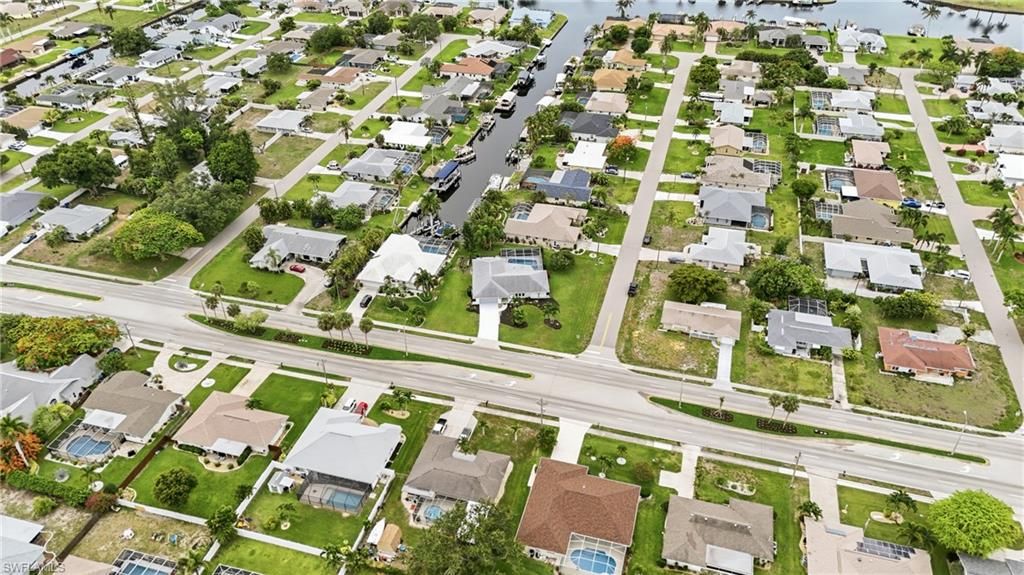 Image 39 of property listing at 4129 Country Club BLVD, Cape Coral, FL 33904