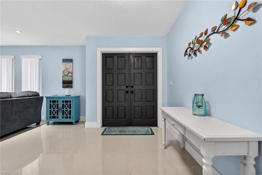 Image 5 of property listing at 4129 Country Club BLVD, Cape Coral, FL 33904
